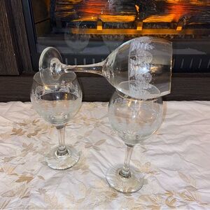 NWOT 3 Vintage Arby’s Elegant Gold Rimmed Wine Glass Set, Etched Winter Scenery
